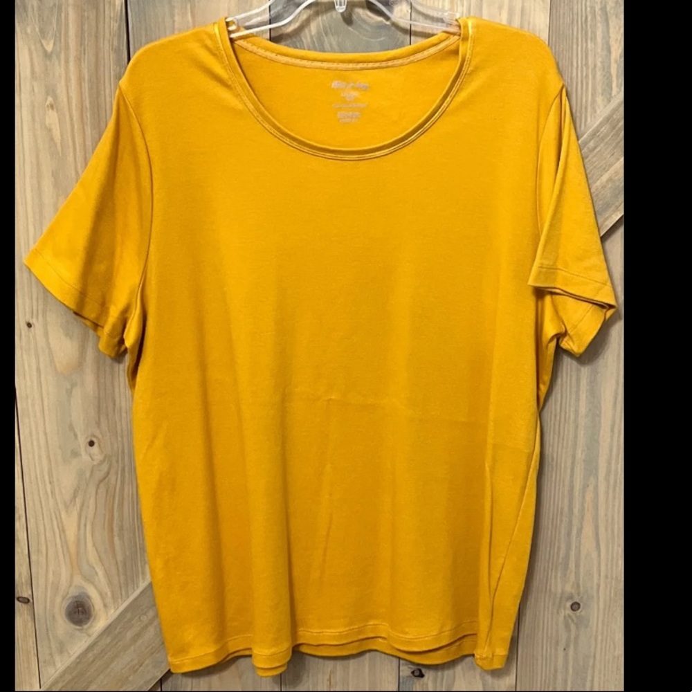 White Stag knit shirt